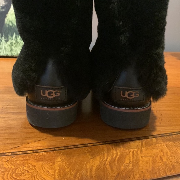 UGG Black Leather Mid Calf Boot - Picture 4 of 8